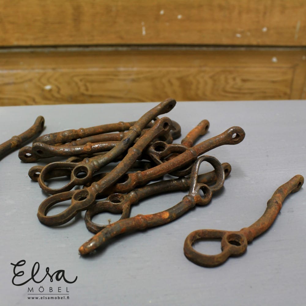 Gammal stormhake featured image